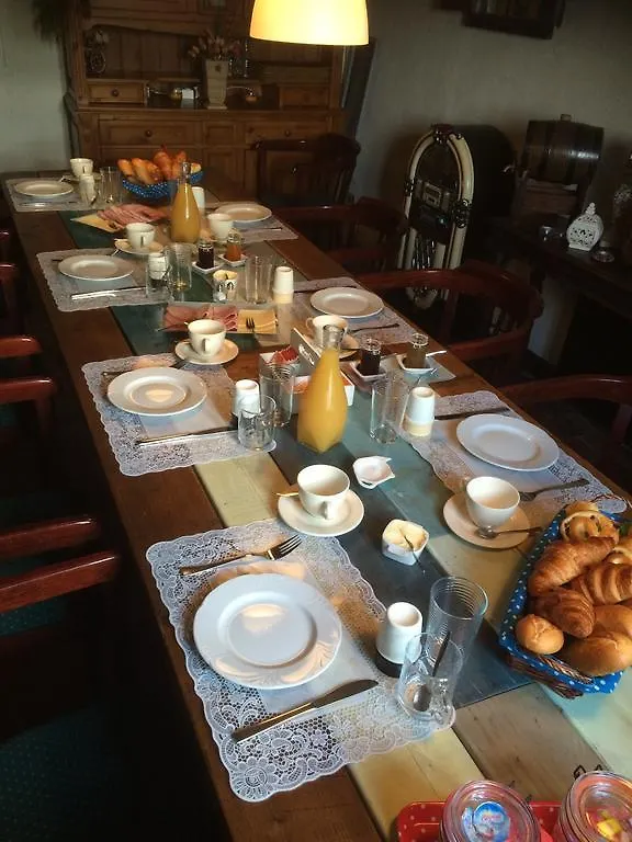 Le Petit Moulin Bed & Breakfast Saint-Hilaire  3*, Saint-Hilaire (Allier) France