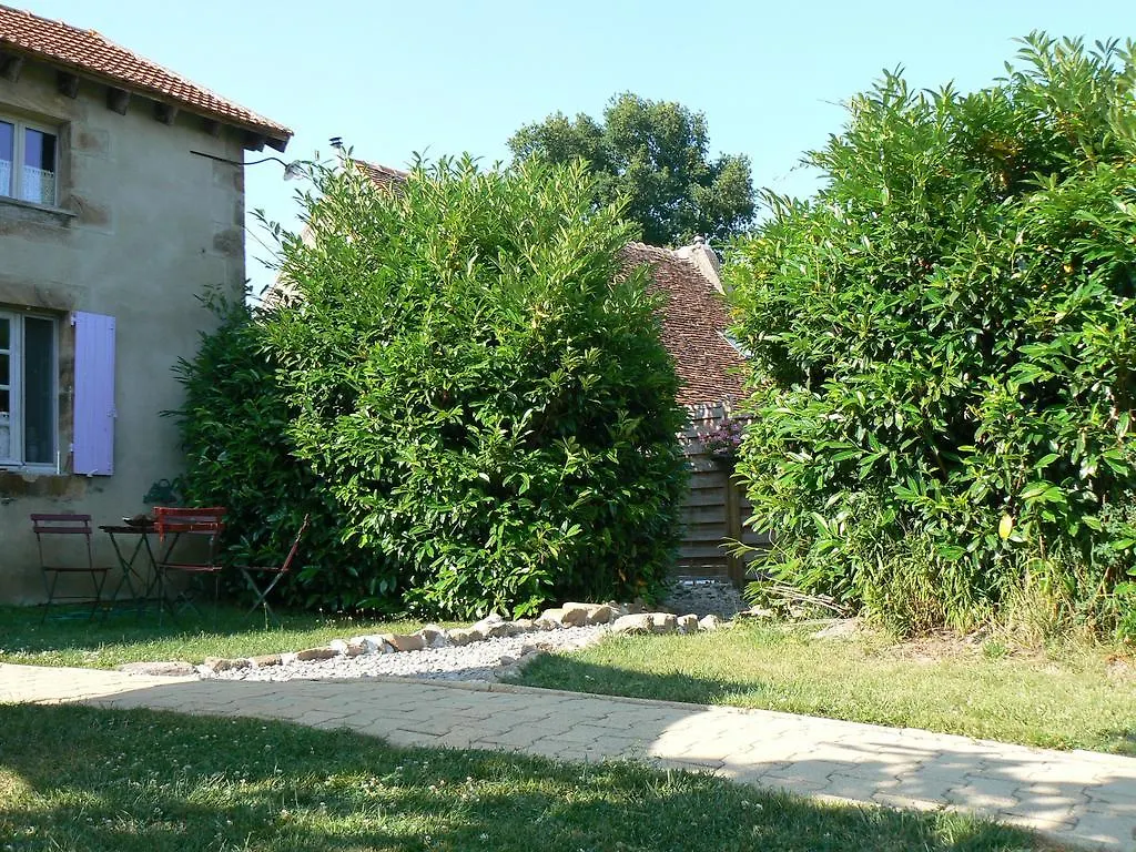 Le Petit Moulin Bed & Breakfast Saint-Hilaire