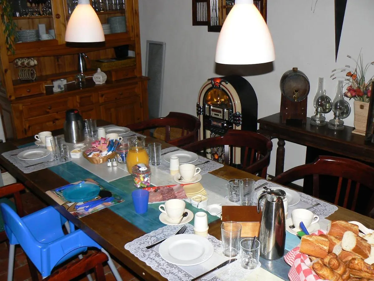 Bed & Breakfast Bed and Breakfast Le Petit Moulin Saint-Hilaire
