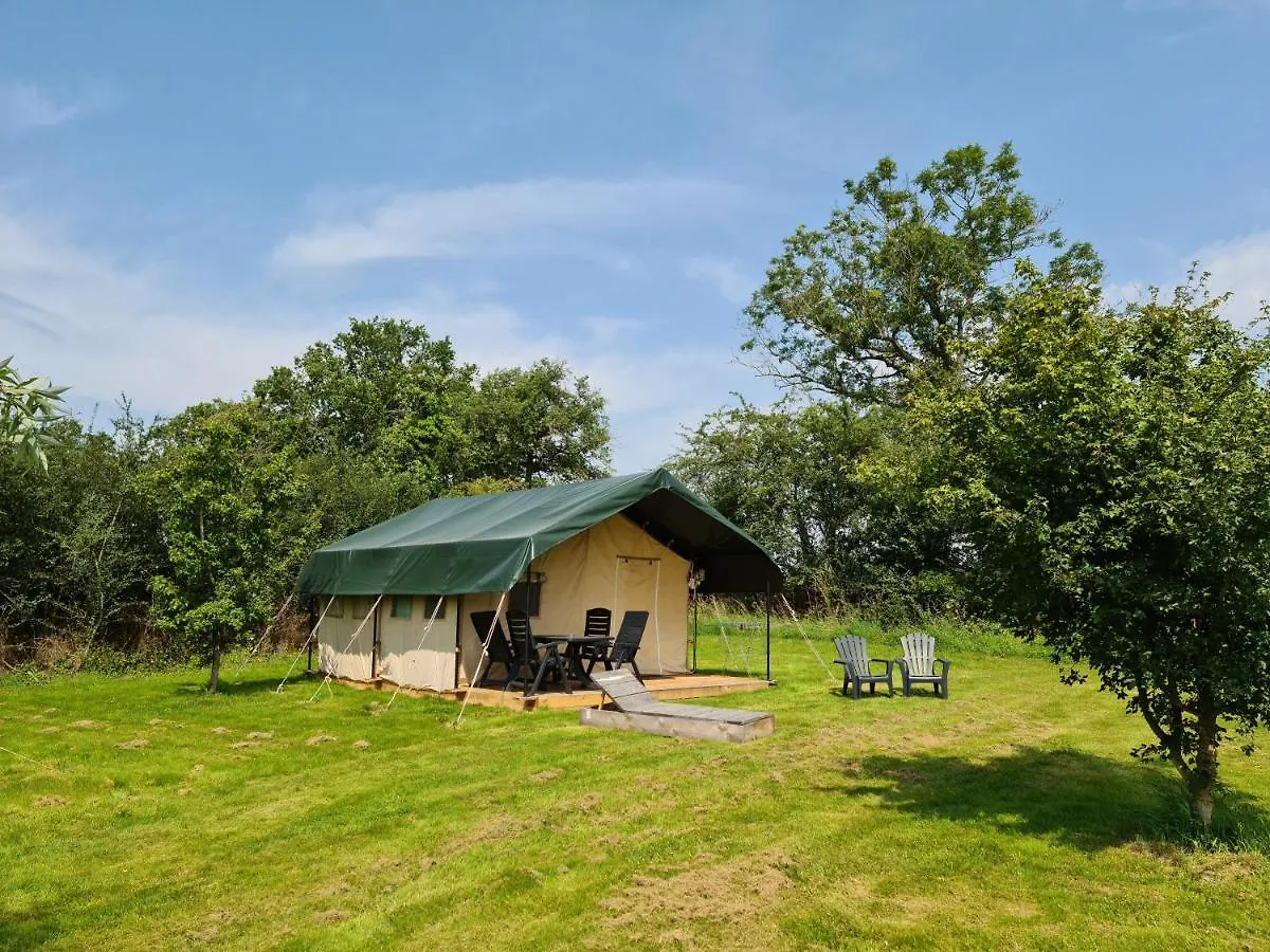 *** Bed & Breakfast Bed and Breakfast Le Petit Moulin Saint-Hilaire  Francie