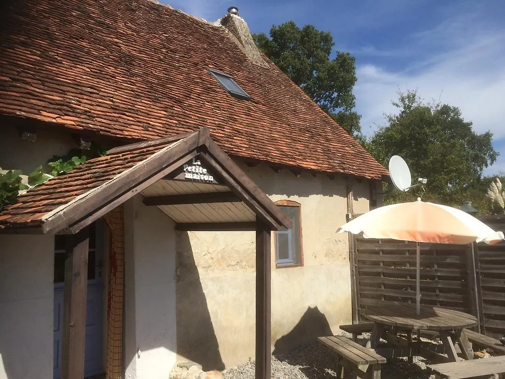 Bed and Breakfast Le Petit Moulin Saint-Hilaire  3*, Saint-Hilaire (Allier) Francie
