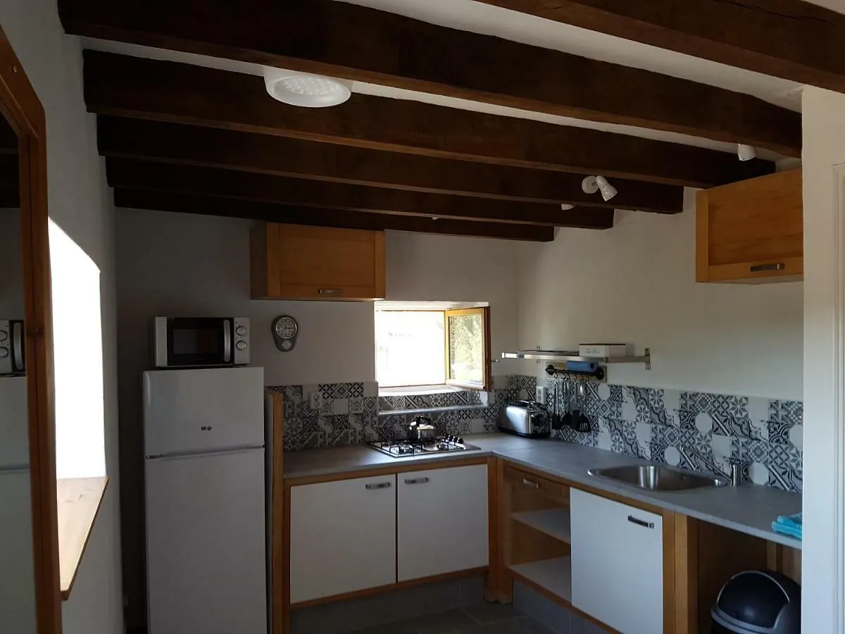 *** Bed & Breakfast Bed and Breakfast Le Petit Moulin Saint-Hilaire  Francie